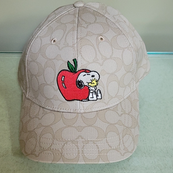 Coach snoopy baseball adjustable cap - Picture 2 of 8